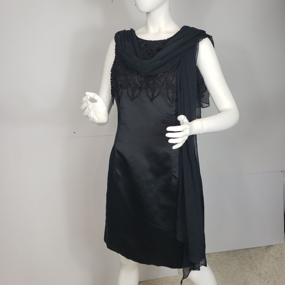 Evening Ball Gown - Picture 11 of 11